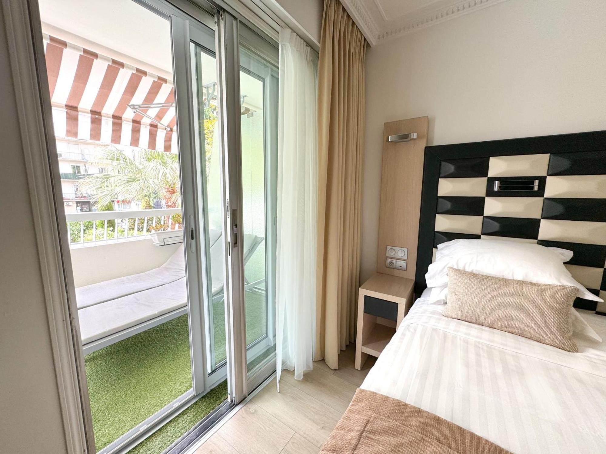 Hotel Victoria Cannes Eksteriør bilde